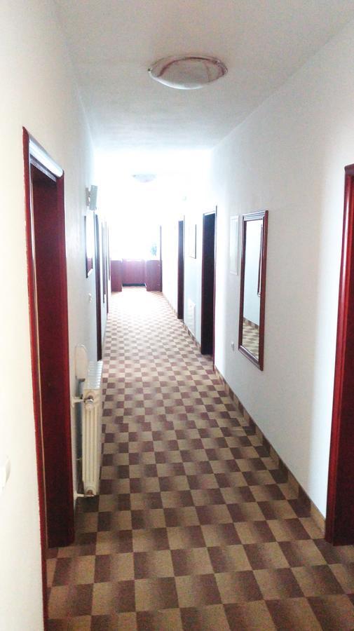 Hotel Derby Orašje Exterior foto